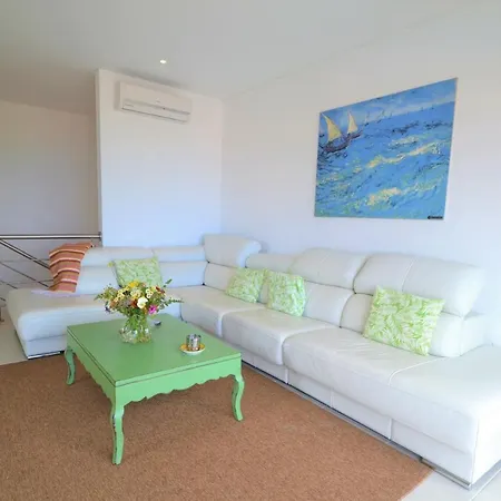 Vision - By Smarthomes *